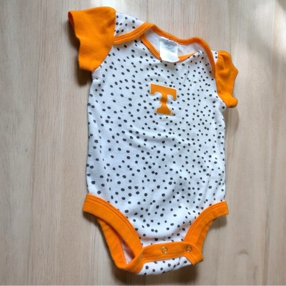 Tennessee Volunteer Baby Onesie | unisex - Picture 4 of 6
